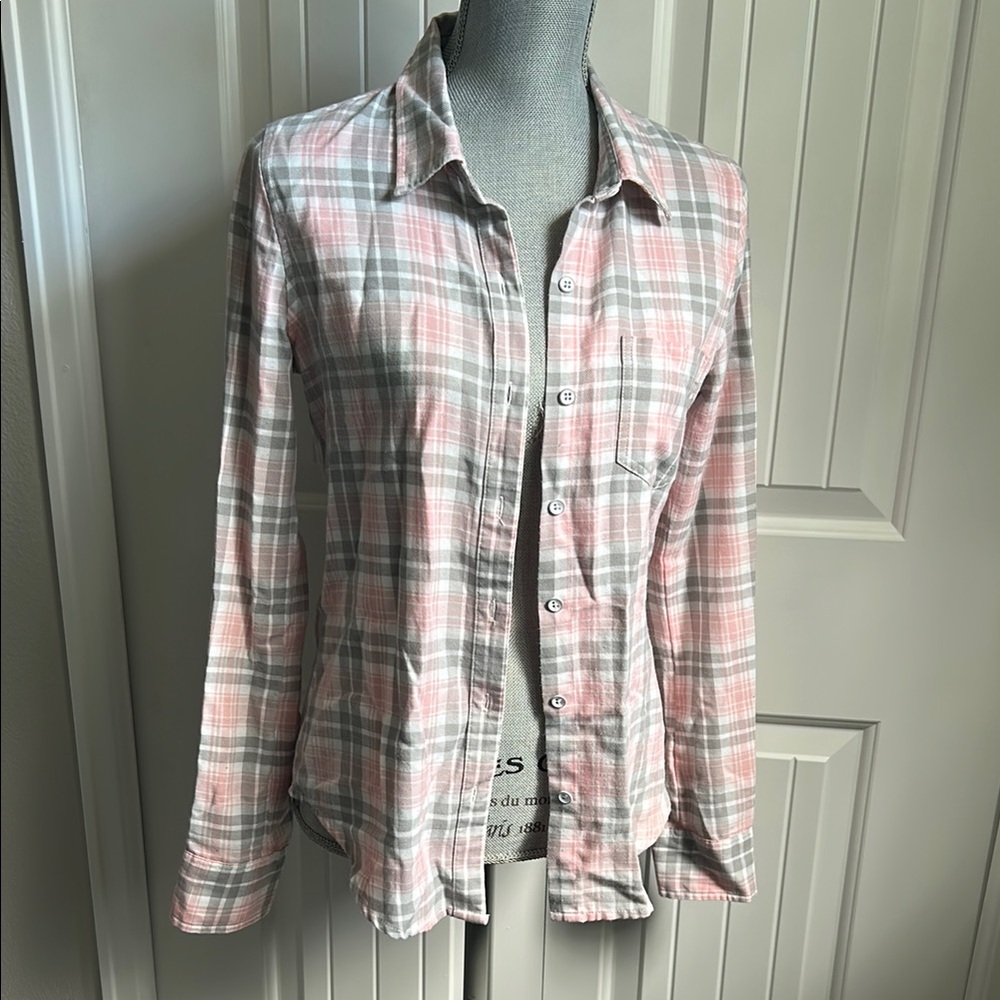 Roxy pink and gray flannel size small